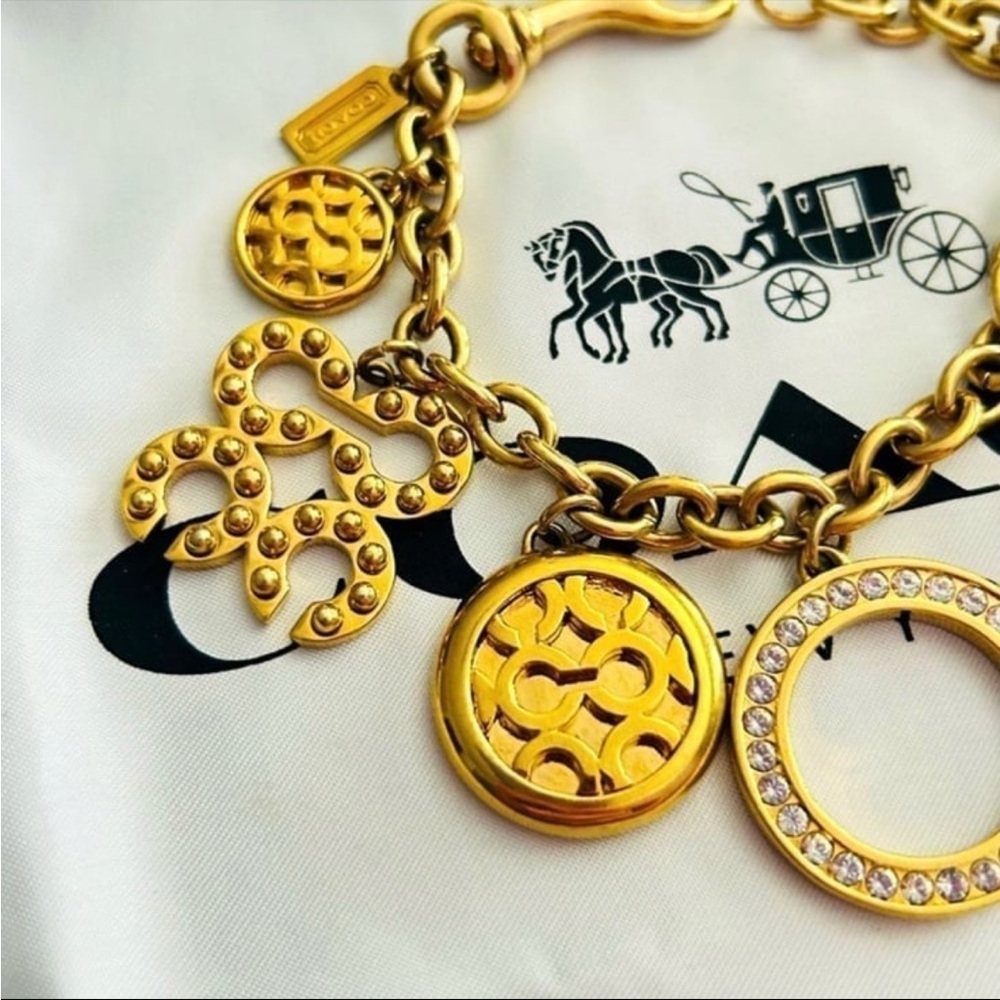 💰SOLD💰Vintage Coach Charm Bracelet - Picture 3 of 11